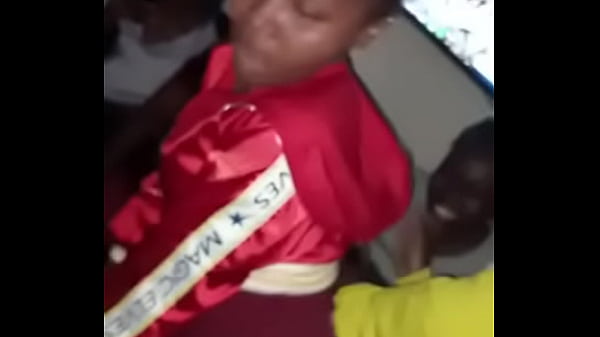 Kenyan twerkers